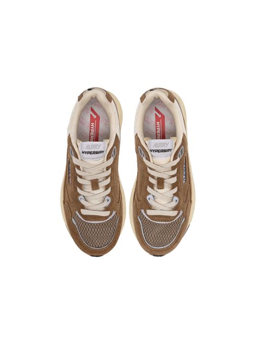 Sneakers da uomo in mesh e suede color cigaro e argento AUTRY | HYLMUM04