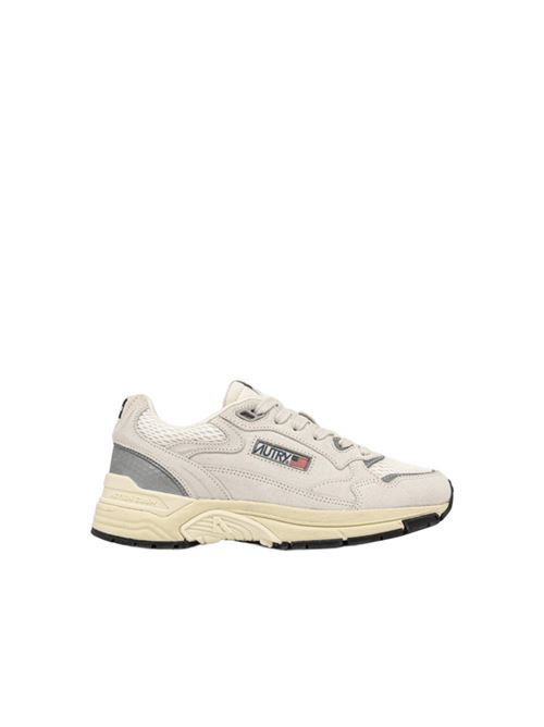 Sneakers da uomo in mesh e suede color bianco e argento AUTRY | HYLMUM10