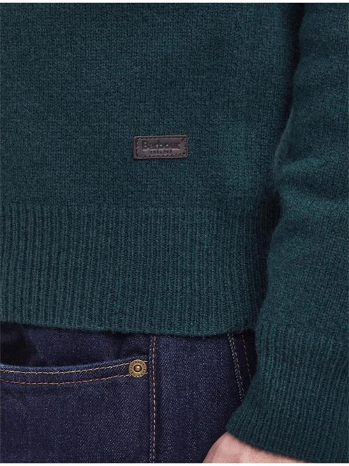 Maglia da uomo in lana, girocollo con toppe in alcantara sui gomiti colore verde BARBOUR | MKN0584MKNGN59