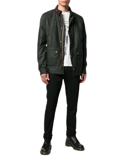 Giacca da uomo in cotone cerato con toppe sulle spalle e colletto in velluto colore verde salvia BARBOUR | MWX1106MWXSG51