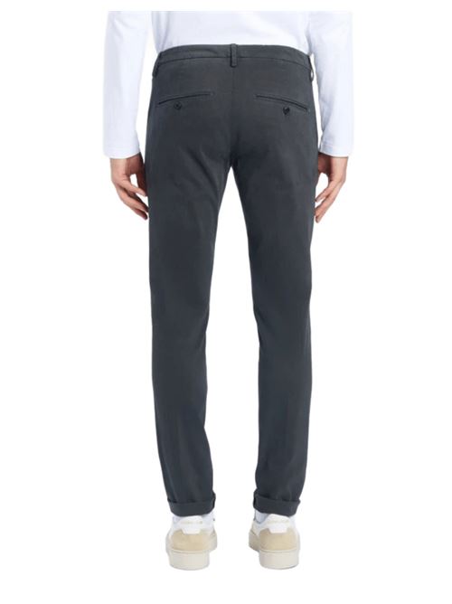Pantalone da uomo, chino in twill di cotone, colore grigio DONDUP | UP235GSE043PTD910
