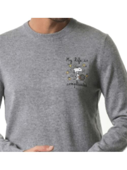 Maglione da uomo in misto lana e cashmere, girocollo, ricamo MY LIFE IS COMPLICATED SNOOPY, colore grigio. MC2 SAINT BARTH | HER002400543I15M