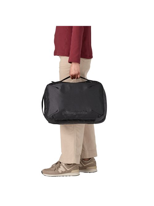 BLACK HOLE BACKPACK PATAGONIA | 49260BLK